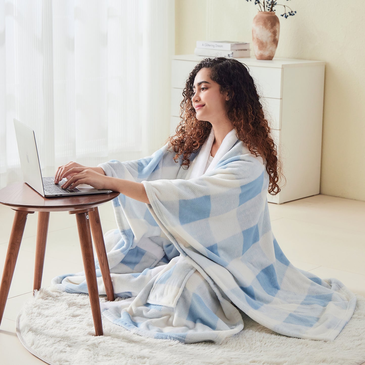 ULazy Poncho Wearable Blanket