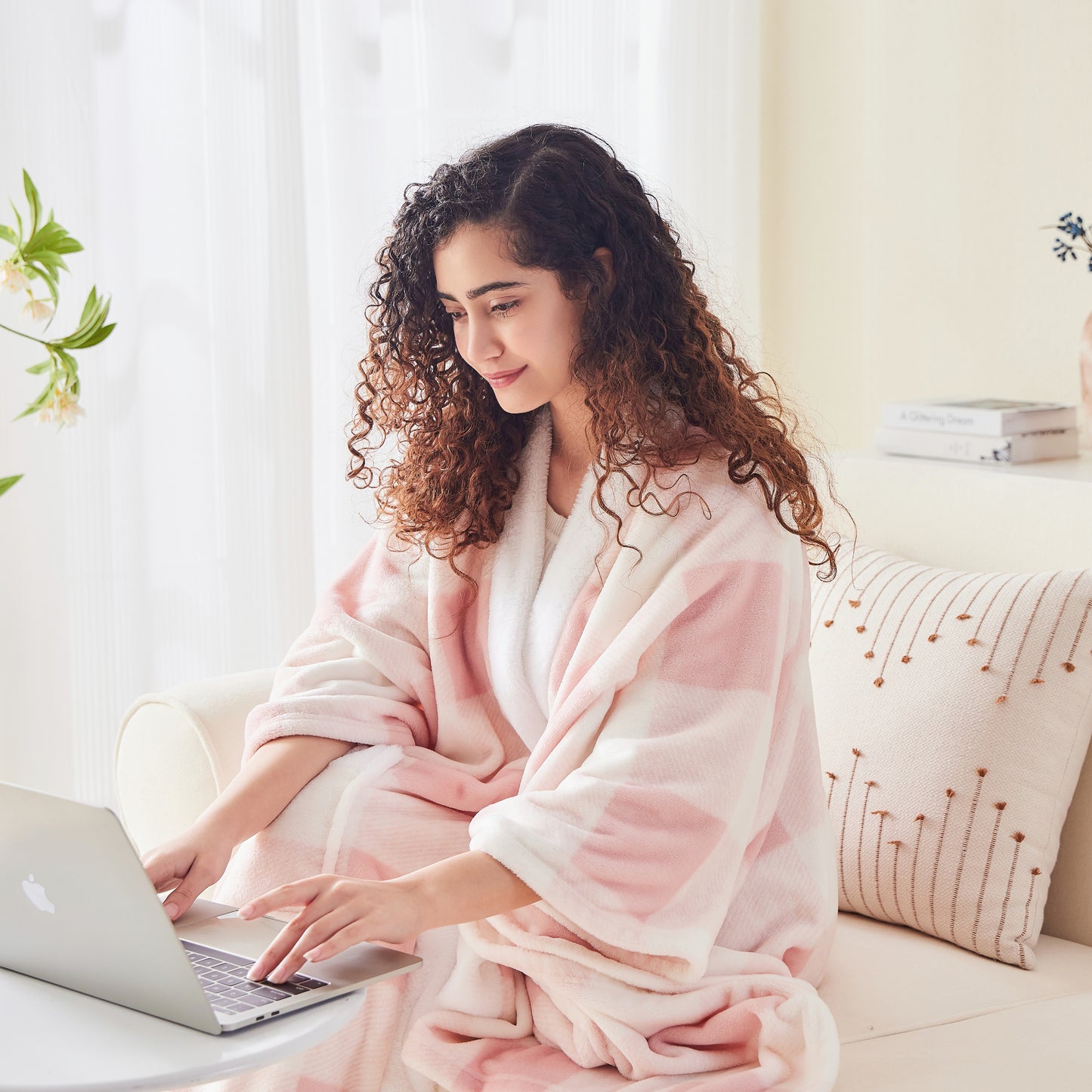 ULazy Poncho Wearable Blanket