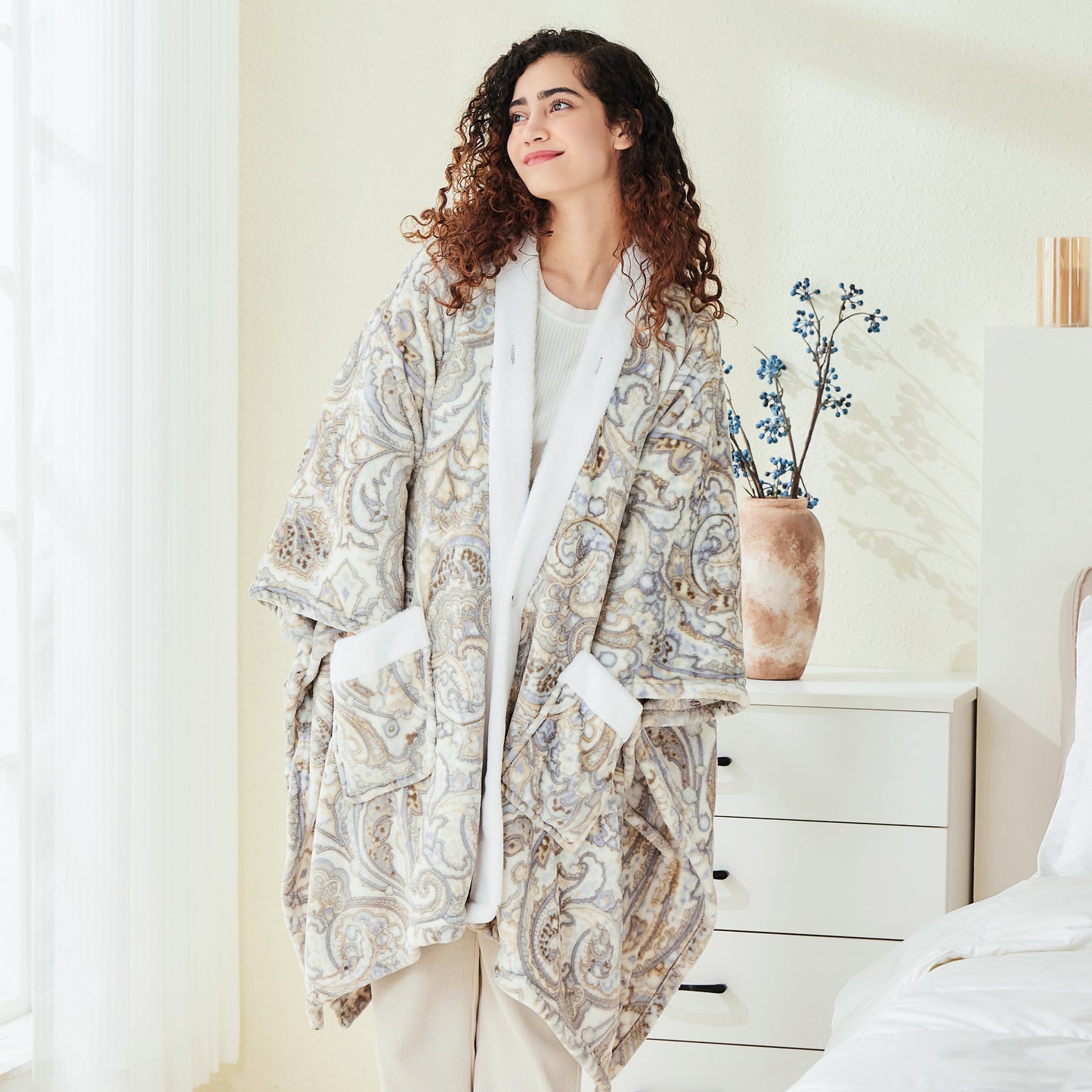 ULazy Poncho Wearable Blanket