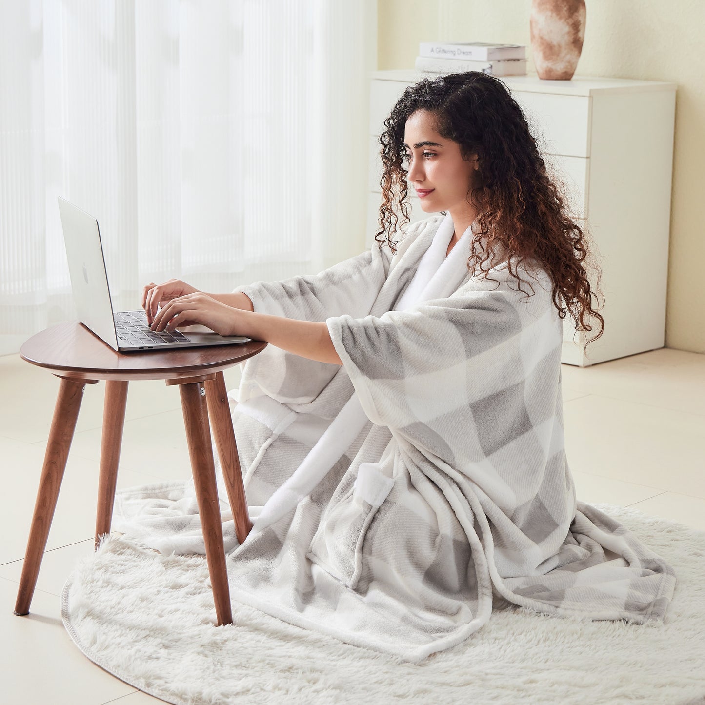 ULazy Poncho Wearable Blanket