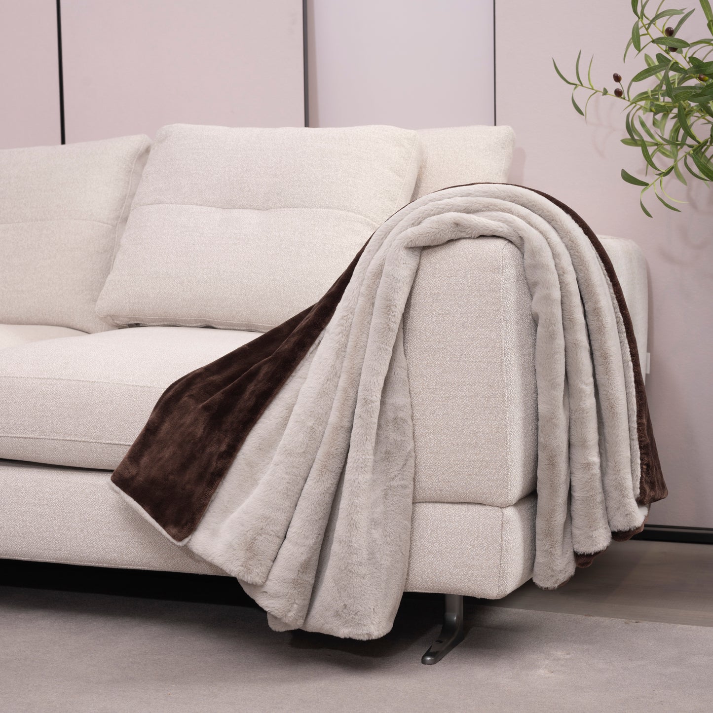 Faux Rabbit Fur Reversible Blanket