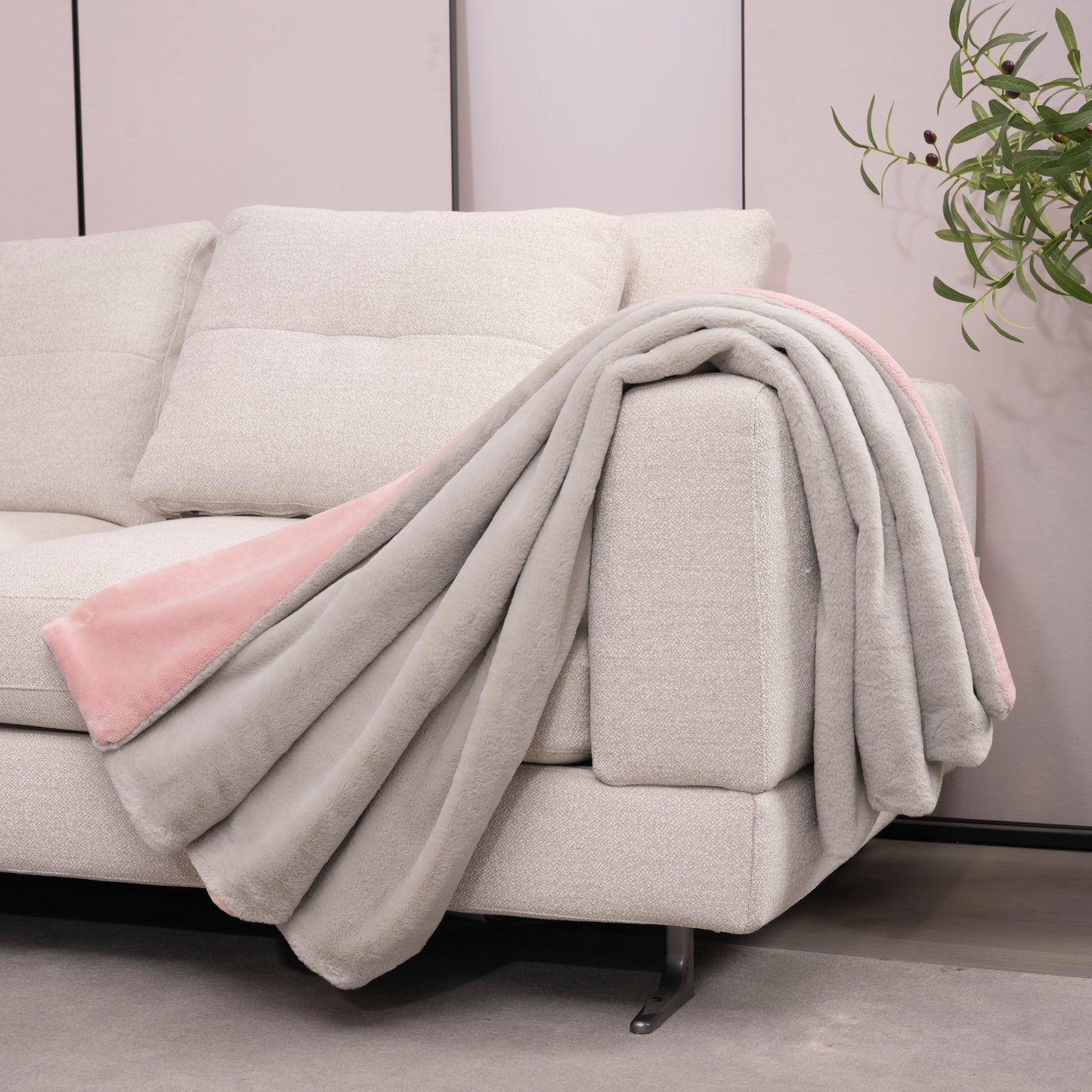 Faux Rabbit Fur Reversible Blanket