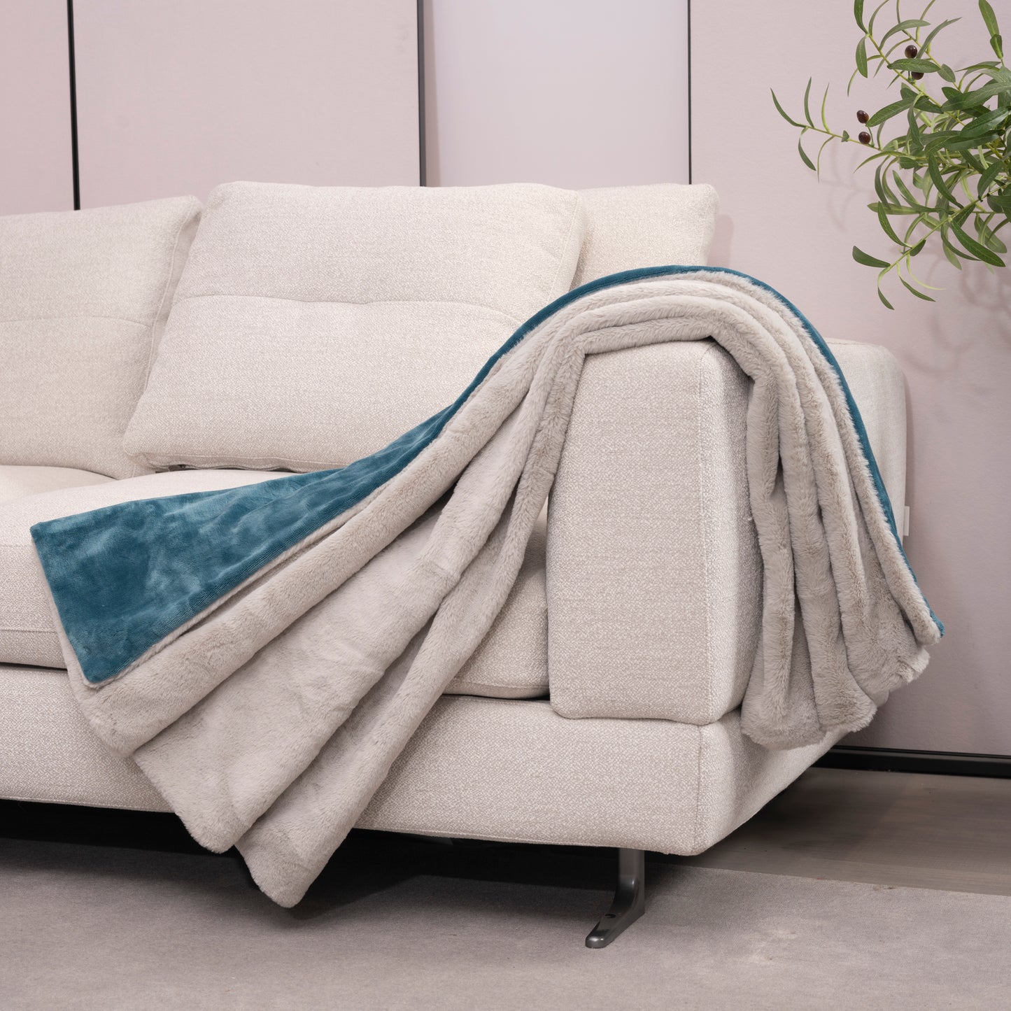 Faux Rabbit Fur Reversible Blanket