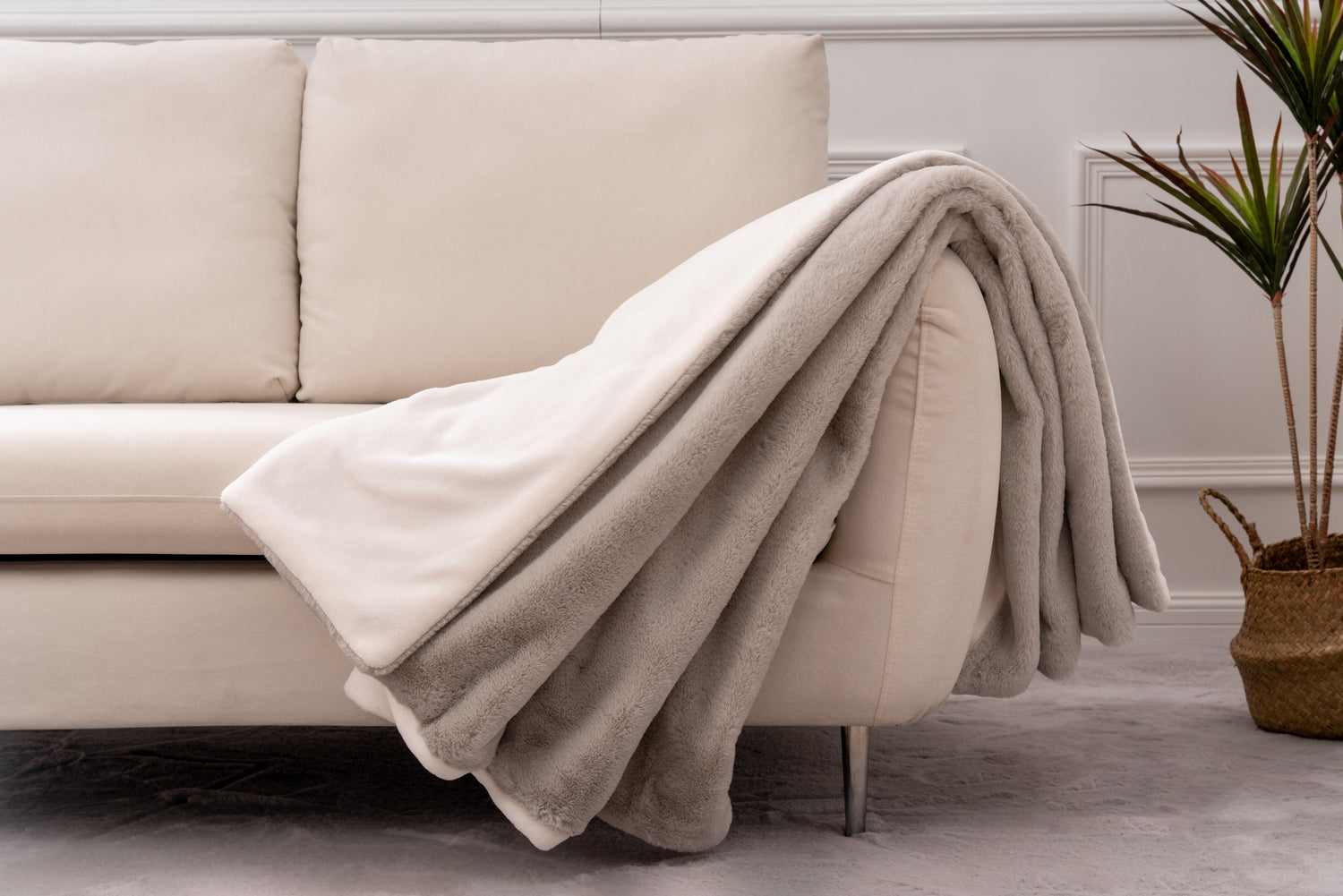 Blanket & Throws