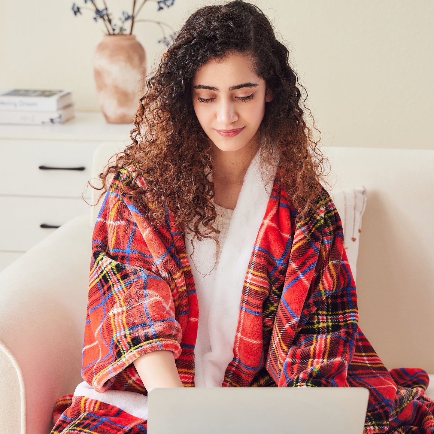 ULazy Poncho Wearable Blanket